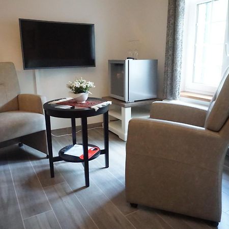 B&B Domein Rodin Oud-Turnhout ภายนอก รูปภาพ